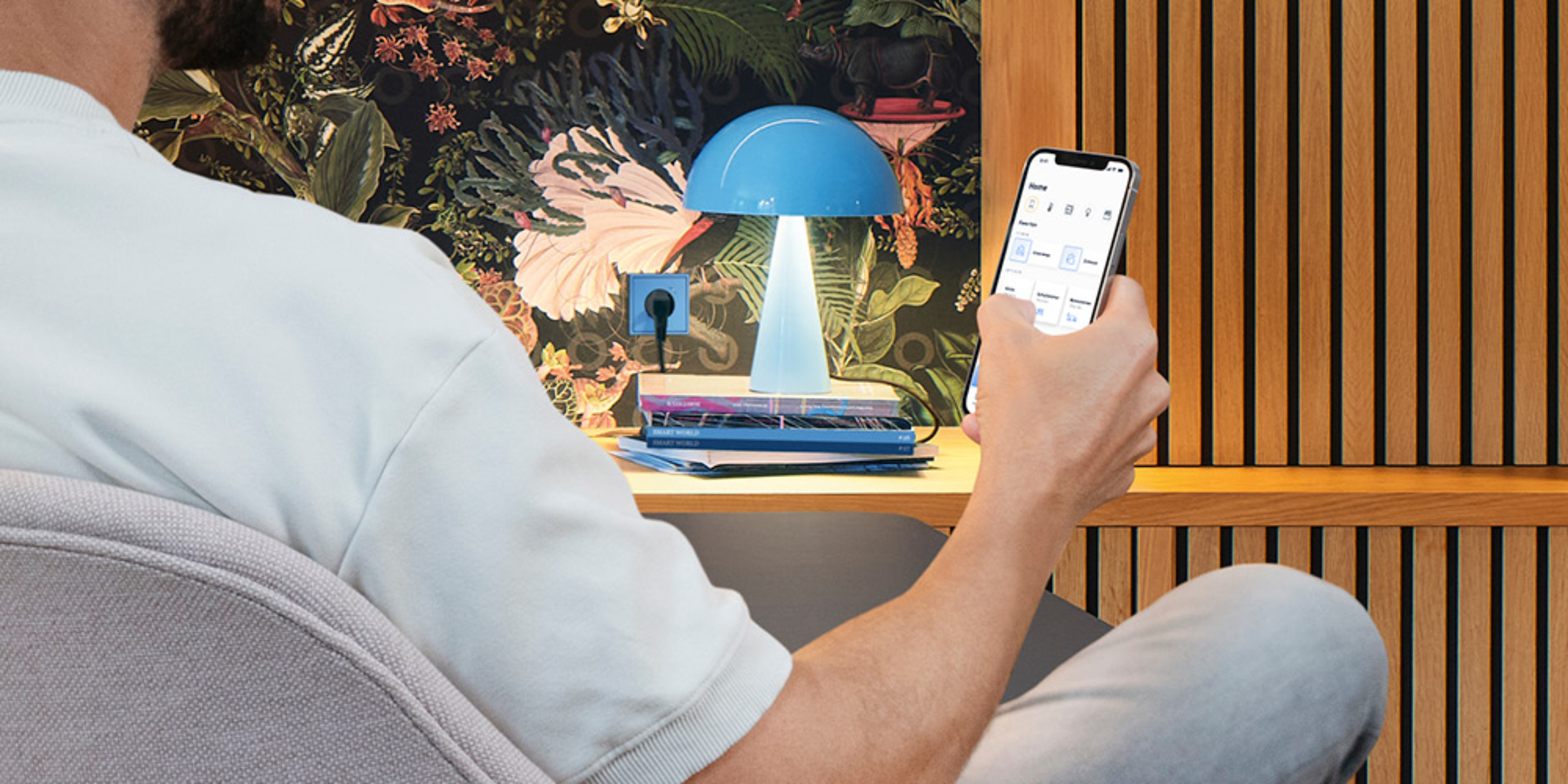 JUNG HOME bei Elektro Menrad in Steinenbronn